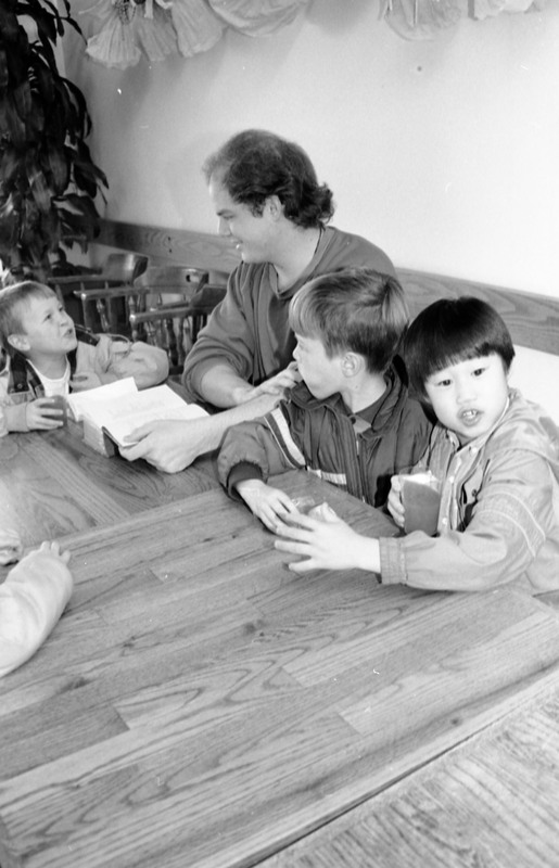 1987 Ackerman Elementary School, Christmas 08