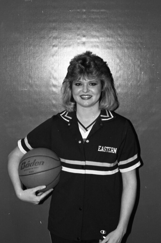 1985 Women's Basketball Players, January Portraits 03