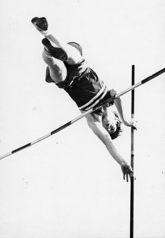 1965 Track, Pole Vault 2