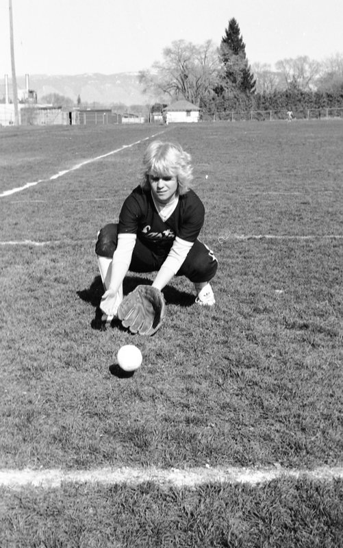 1982 Softball Players, Portraits 04