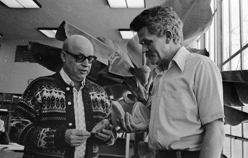 1976 Employees, Conrade Head and Jack Evans Discussing Bananas 06