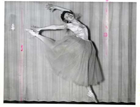 1956-57 "Sing Ho For a Prince" 1-2