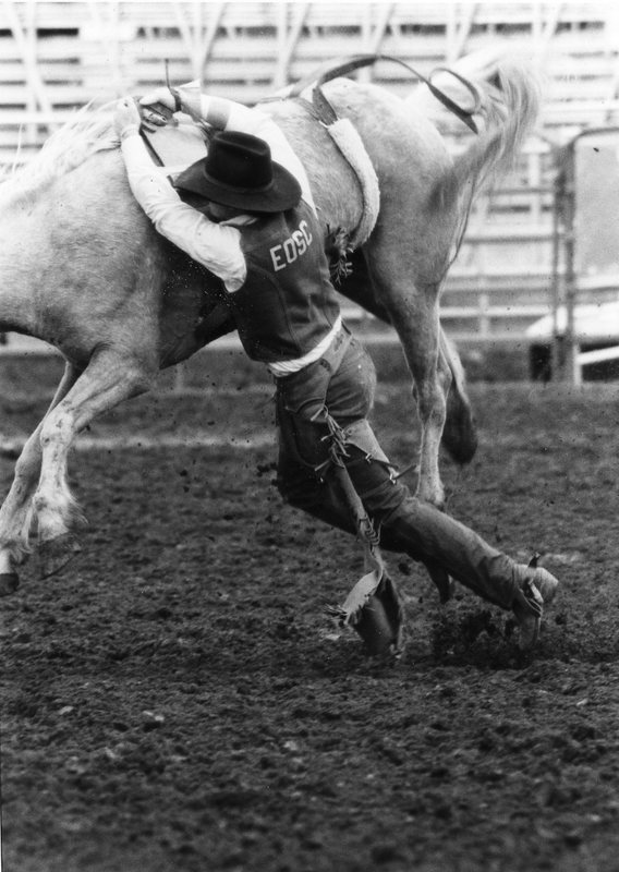 80's Rodeo, Bronco Riding 5
