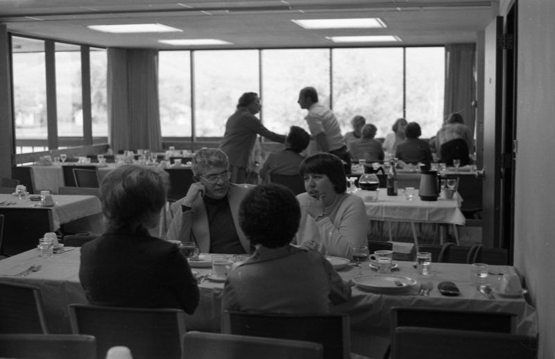 1977 Octoberfest, Alumni Luncheon 03