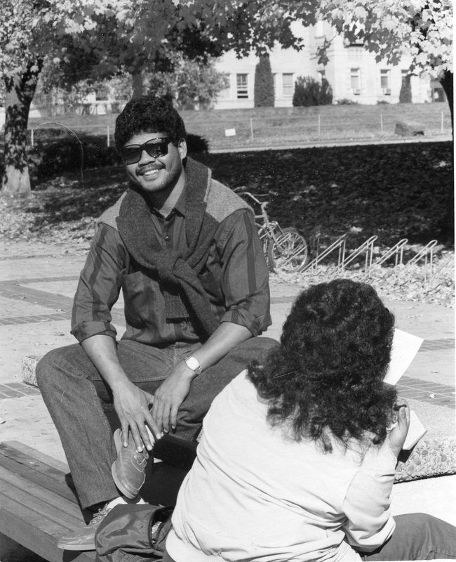 1985 Students, October Outdoor Candid Shots 01