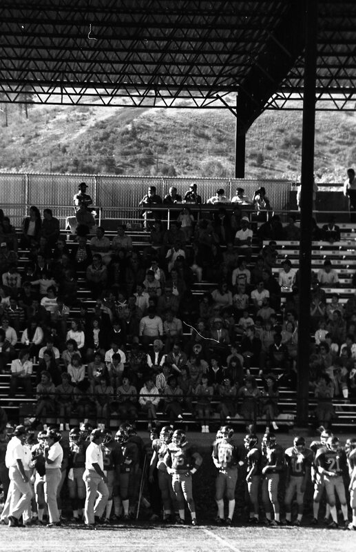 1985 Football Sideline 14
