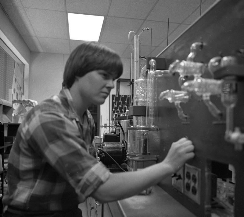1979 Science, Chem Lab 08