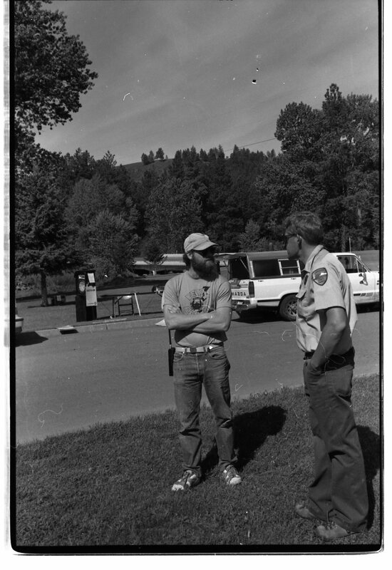 1989 Raft Race Officials 01