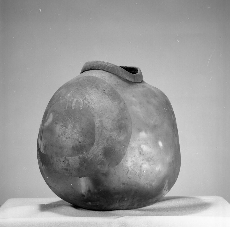 1972 Art, Ceramic Vases 02