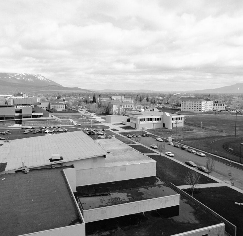 1974 Campus 11