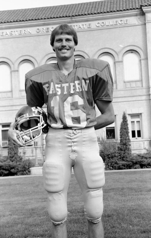 1986 Football Player, Portraits 16