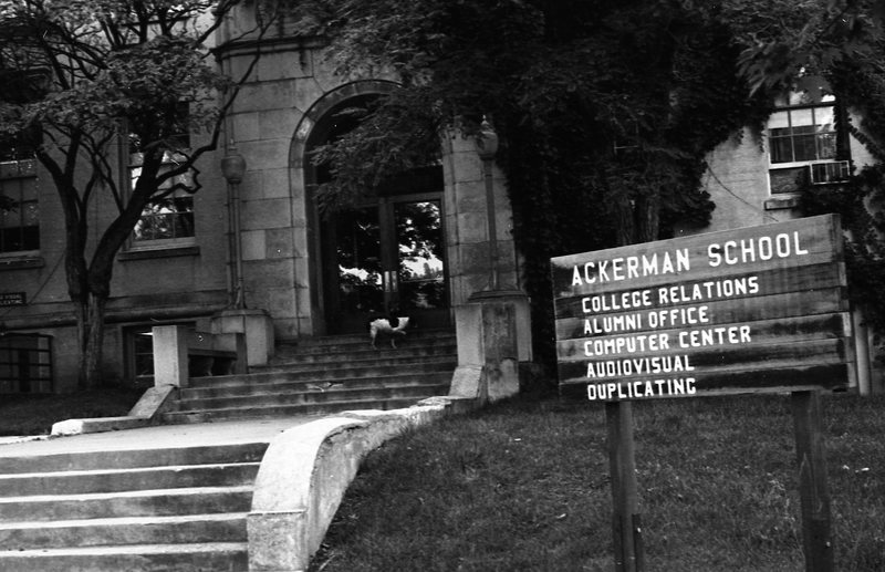 1984 Ackerman School Entrance 01