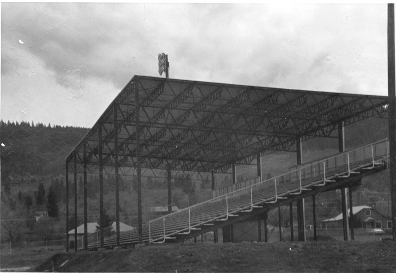 1984 Stadium Stands, Side 1-1