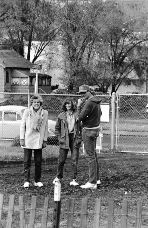 80's Students, Outdoors 02