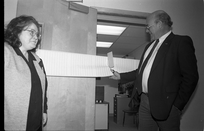 1991 Computer Center Open House, Ribbon Cutting 01