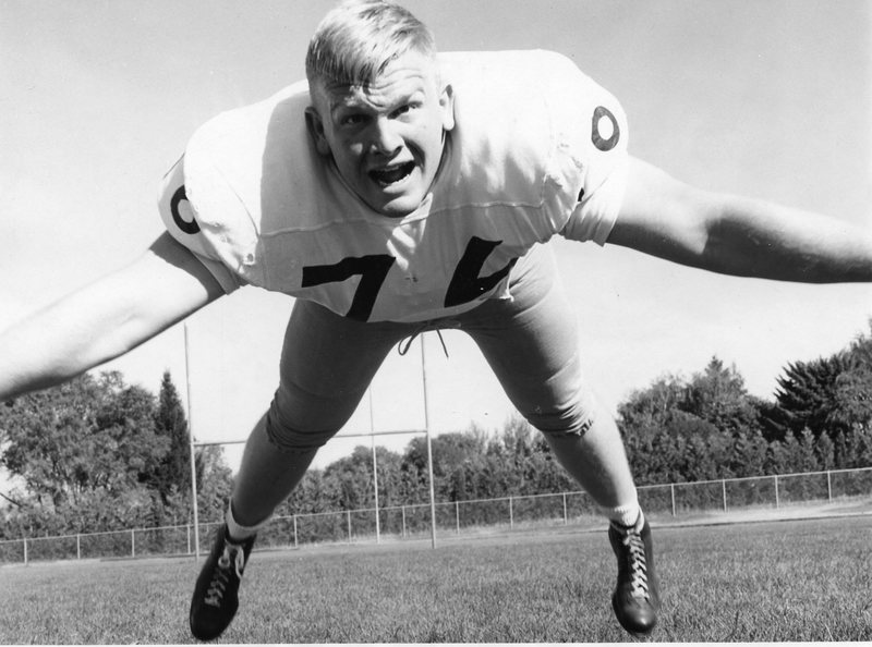 1968 Football Player 01
