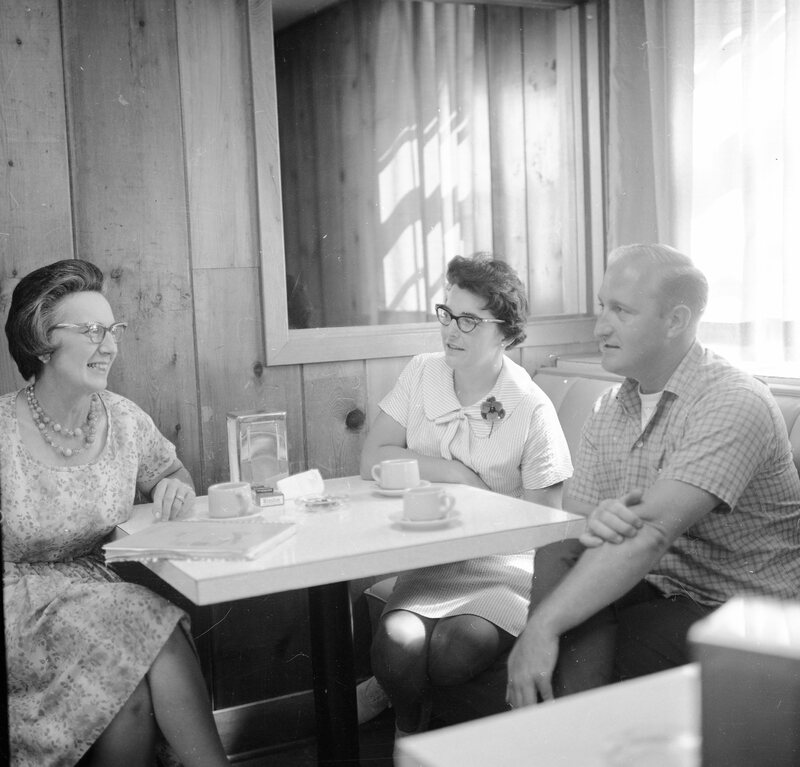 1968 Hoke Building Coffee Shop 02