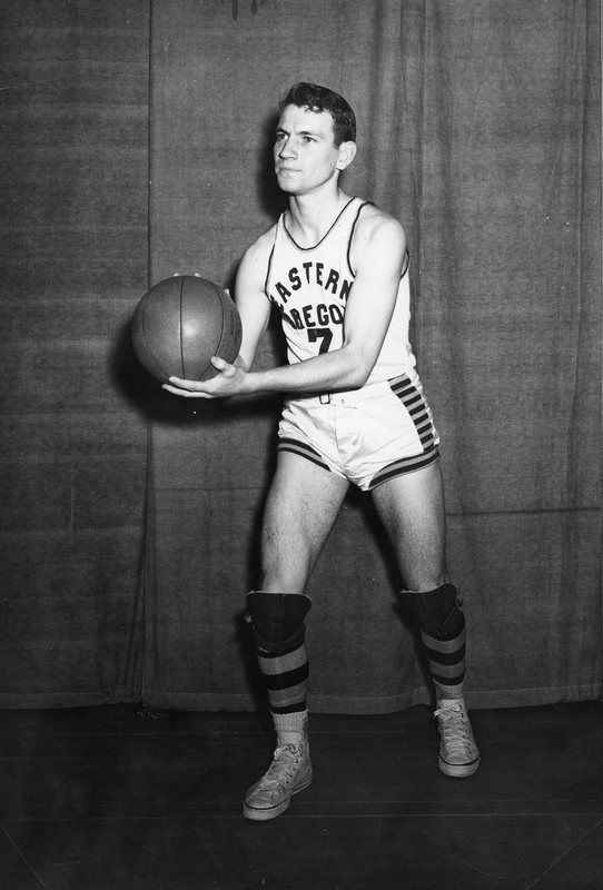 1948-49 Basketball Player 5