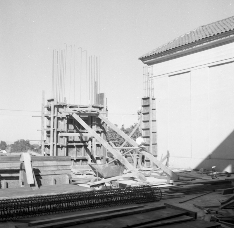1971 Walter M. Pierce Library Remodel, Exterior 09