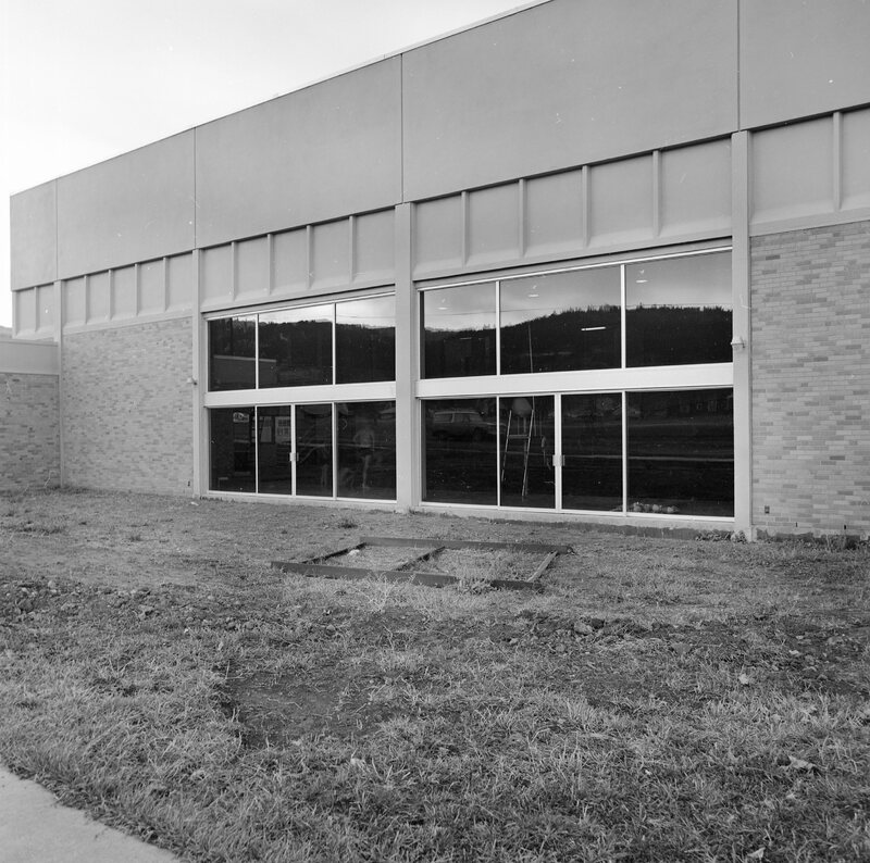 1972 Quinn Coliseum Addition 04