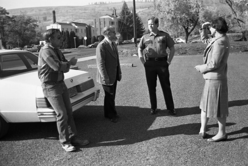1986 Employees, Parking Lot 15