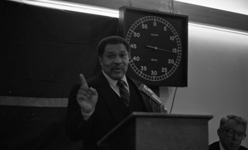 1982 Distinguished Alumni, Bob Terry 02