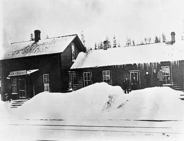 Kamela, Railroad Depot 1