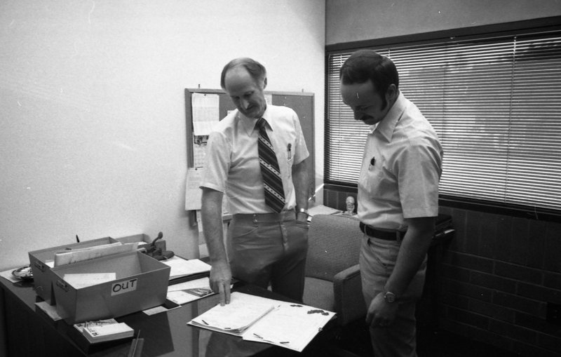 1979 Employees, 2 Men 02