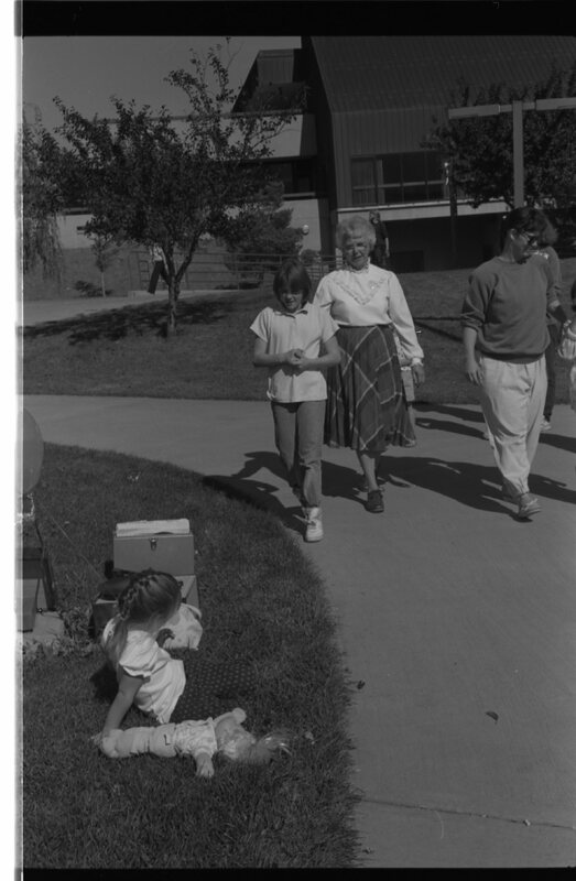 1989 Alumni, Outdoors 05