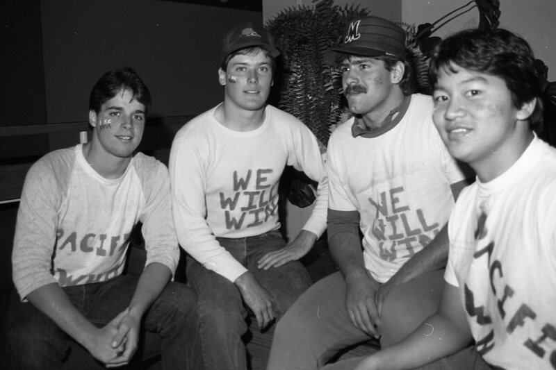 1985 Football Players 17