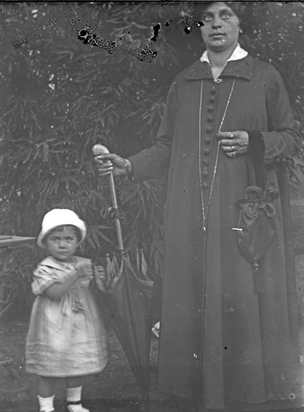 Oregon, Mother &amp; Child 1