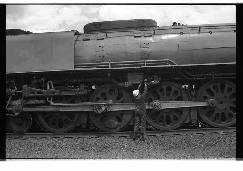 1989 La Grande, Trains 02