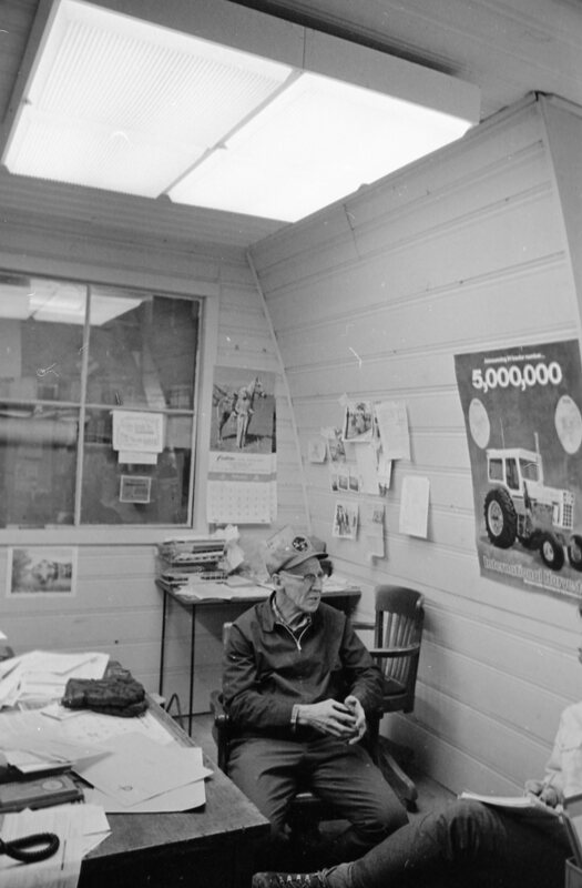 1974 Employee, Unidentified Man E 06