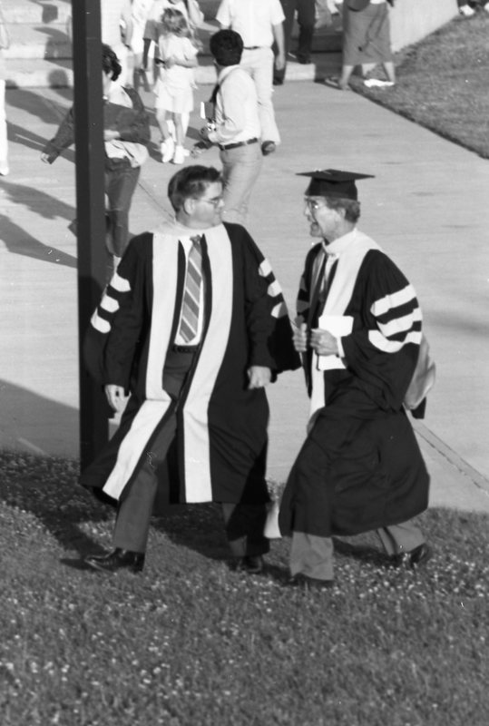 1987 Graduation, Faculty Outdoors 03