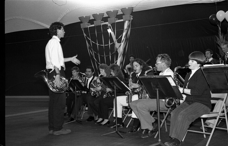1990 Band 02