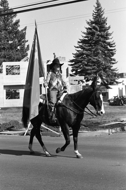 1981 Homecoming Parade, Horses &amp; Flags 03