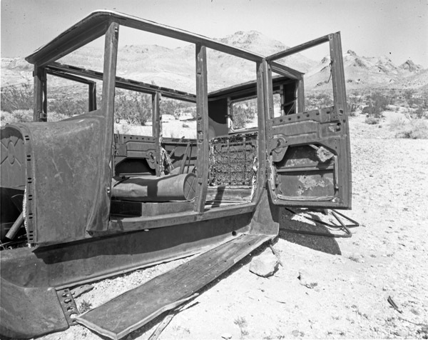 California, Ghost Town 21