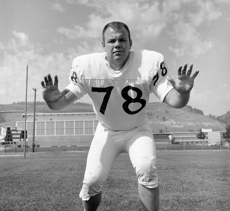 1968 Football Player 13
