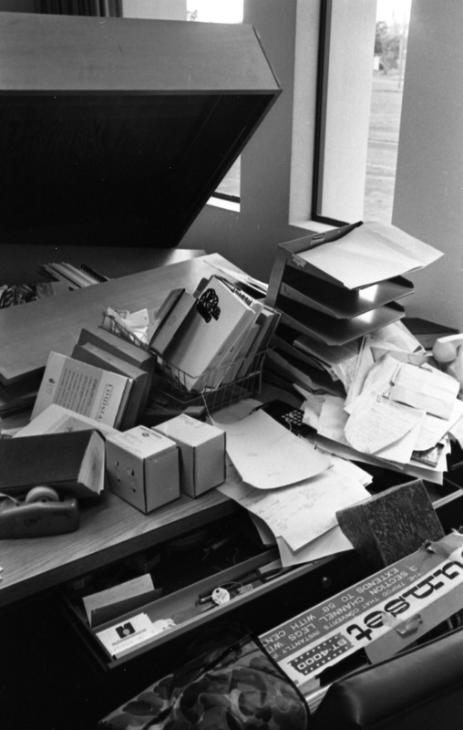 1978 Employee, Ralph Lewis' Office in Disarray 08