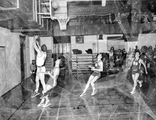 1949-50 Basketball Action 10