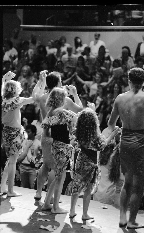 1991 Micronesian Performers, "Island Magic: Evening in Paradise" 12