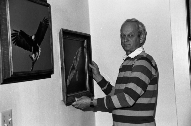 1986 Art Hanging 04