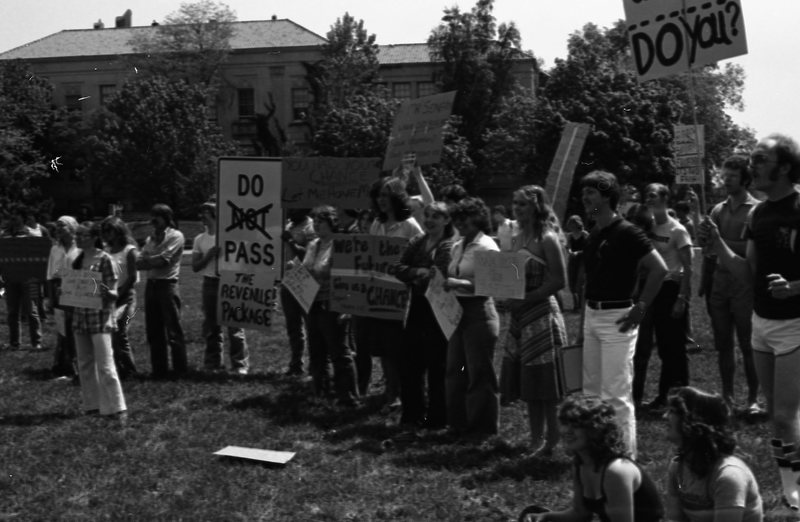 1981 Students, Protest Rally 17