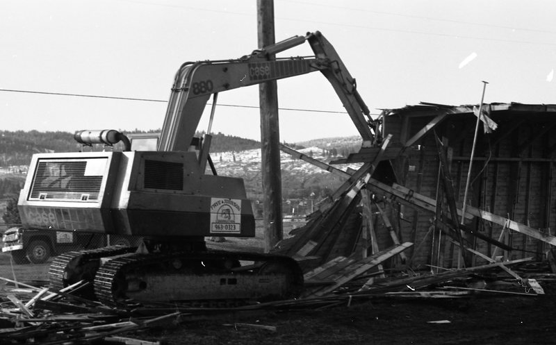 1982 Stadium Demolition 26