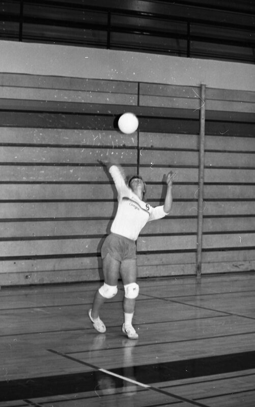 1984 Volleyball Action 13