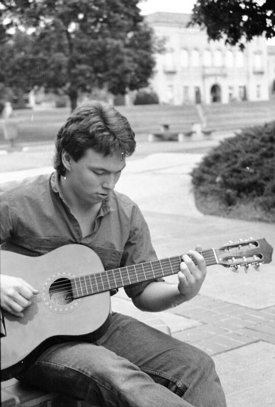 1987 Guitarist 07