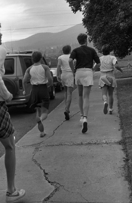 1984 Students, Gender Bending 03