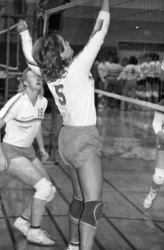 1984 Volleyball Action 11
