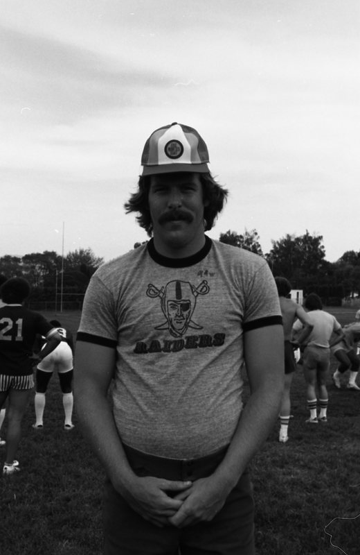 1981 Football Guest 01