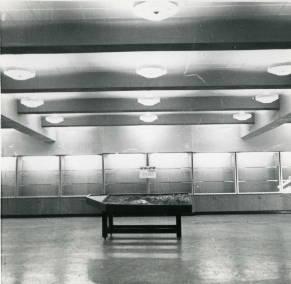 1952 Pierce Library Interior 14